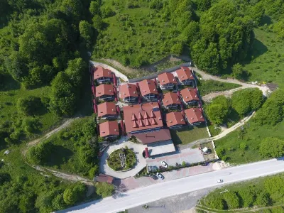 Abant Kartal Yuvasi Hotel Hôtels à : Bickiyani Koyu