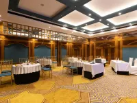 Polo Floatel Kolkata Hotels near Writer's Building