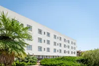 Sercotel Arrahona Sabadell Hotel dekat Castell De Can Feu