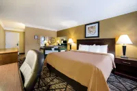 Quality Inn and Suites Fairgrounds - Syracuse - Pet friendly