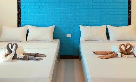 Sweet Mermaids Hotel and Restobar - Housity
