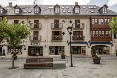 Hotel Fonfreda Hotels in Escunhau