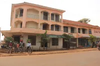 Motel Tuku Hotel di Masindi