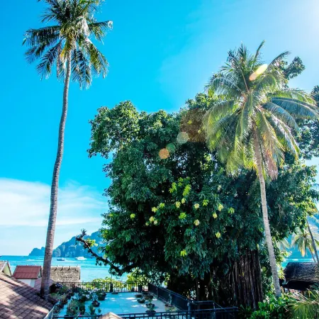 Phi Phi Banyan Villa