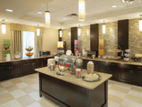 Hampton Inn Washington-Dulles Int'l Airport South Hotels in Sully