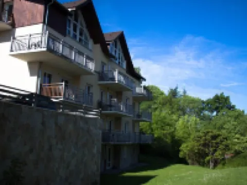 Zenitude Evian les Terrasses du Lac, Ascend Hotel Collection Hotel di 