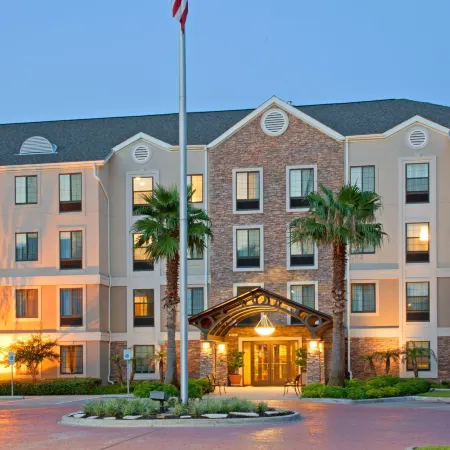 Staybridge Suites HOUSTON WEST/ENERGY CORRIDOR by IHG Отели рядом с достопримечательностью «Энерджи Коридор»