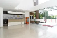 Lynn Hotel Serang Hotels in Serang
