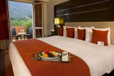 Altamira Village Hotel & Suites Hotels in Caraballeda