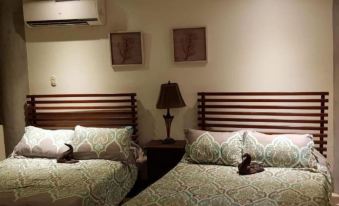 Hermosa Heights Studio 24 - Housity