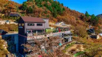 Gapyeong River52 Road Pension