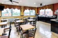 Super 8 by Wyndham Richmond - breakfast