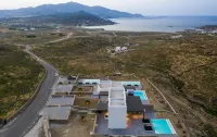 Ftelia Black Villas