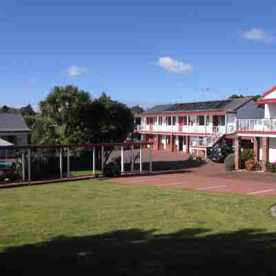 Bk's Counties Motor Lodge Hotel Exterior
