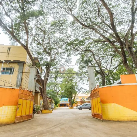 RedDoorz Premium @ Gabinete Road Palawan