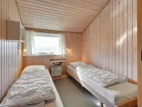 "Unni" -  from the Sea