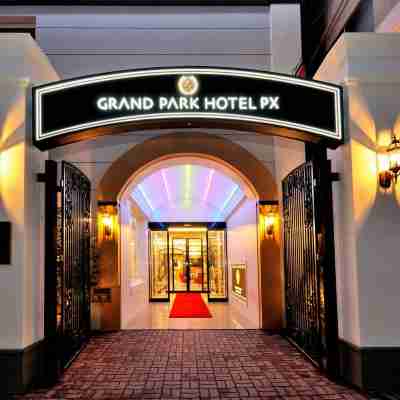 アパホテル〈八戸中央〉 Hotel Exterior