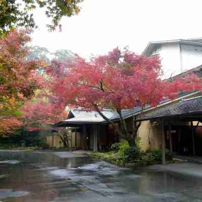 嵯峨沢館 Hotel Exterior
