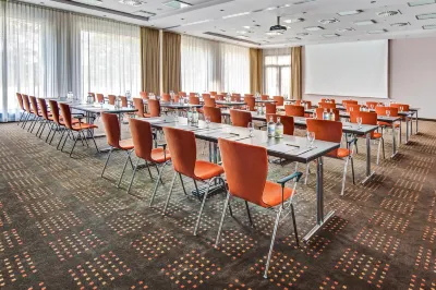 IntercityHotel Berlin Airport Area North Hotels near REWE