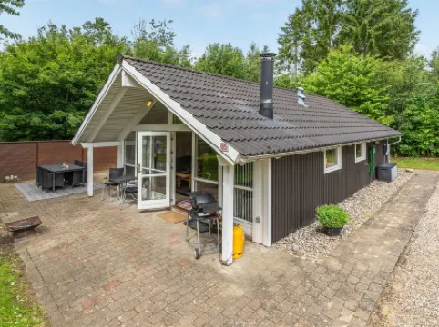 "Melisa" - 28km from the Sea