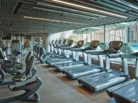 Royal Plaza Hotel - Gym