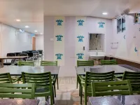 Treebo Golden Inn, 700 Mtrs from Promenade Beach Các khách sạn gần Ngọn hải đăng cũ