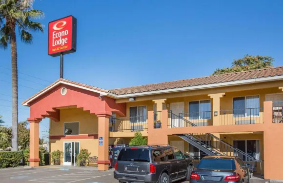 洛迪伊克諾旅館套房酒店 - 酒鄉區