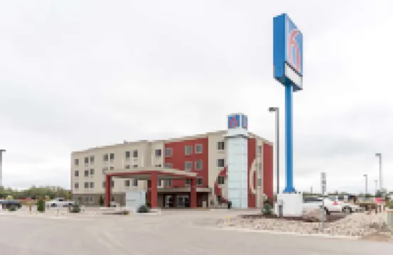 Motel 6 Moosomin, SK