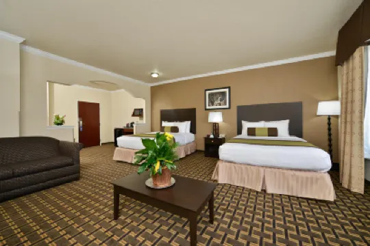 Best Western Plus Cutting Horse Inn  Suites