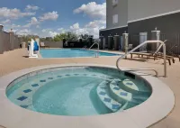 La Quinta Inn & Suites by Wyndham Big Spring - Hot Tub