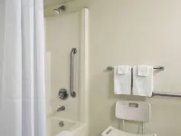 Ramada by Wyndham Pittsburgh/New Stanton Hotels in New Stanton