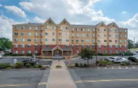 Extended Stay America Suites - Secaucus - New York City Area Hotels in West New York