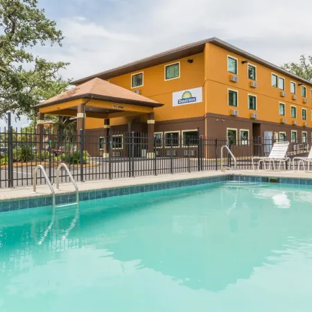 Days Inn by Wyndham Biloxi Beach
