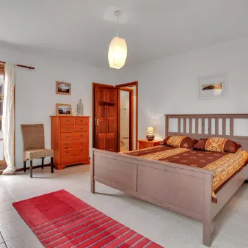 Villa with Pool Overlooking the Atlantic Ocean and Parque Holandes.