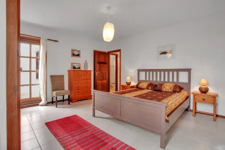 Villa with Pool Overlooking the Atlantic Ocean and Parque Holandes.