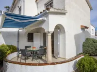 Marie Hotels near Torre de Montgo