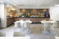 City Express by Marriott Tijuana Insurgentes - breakfast
