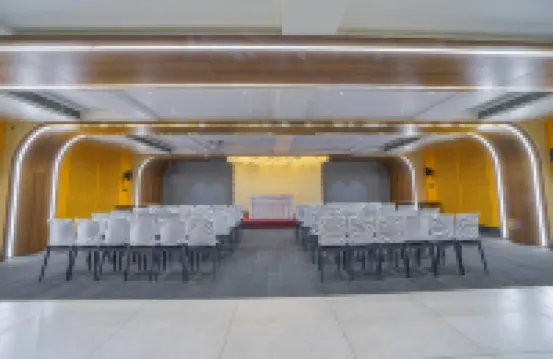 Hotel Devgiri Inn, Sangli