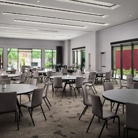 AC Hotel Phoenix Downtown
