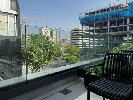 Four Points Flex by Sheraton Madrid Atocha Отели рядом с достопримечательностью «KeepCoding»