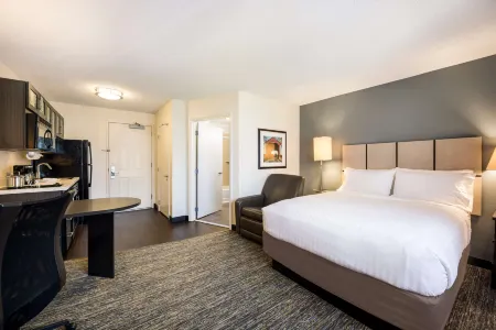 Sonesta Simply Suites Columbus Airport Gahanna