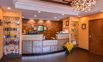 Inn of the Dove Romantic Luxury & Business Suites