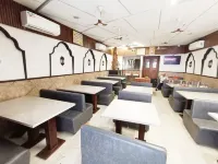 Hotel Kant by GoHotels - Near Shree Dwarkadhish Temple