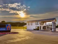 Motel 6 Bryan, TX - College Station Hotels in Bryan