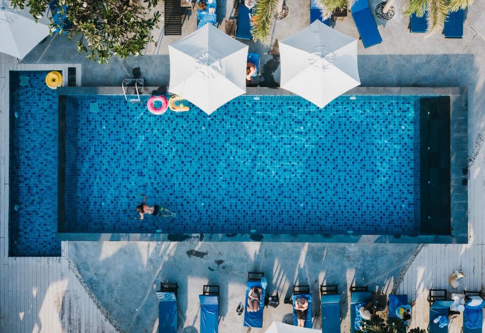 3. 네이처 비치 리..