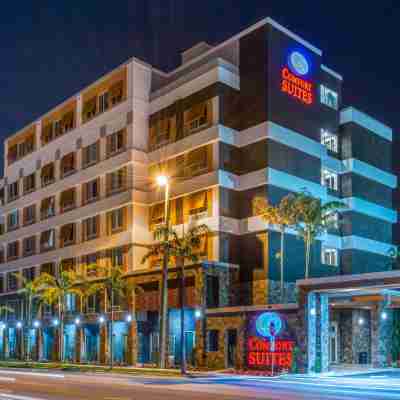 Comfort Suites Fort Lauderdale Airport & Cruise Port Hotel Exterior