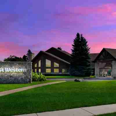 Best Western Northwoods Lodge Hotel Exterior