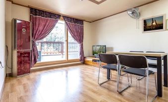 Gangneung Hanui Baram Pension