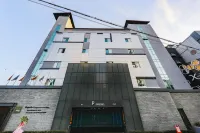 Daejeon Jungri Capella Hotels in Daedeok-gu