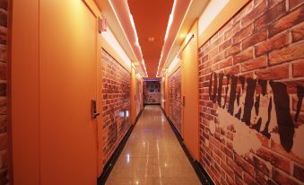 Pohang Youngil Univ Hotel Queens